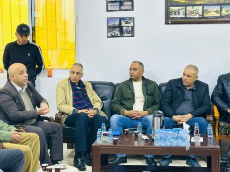 الشرطة تعقد لقاءً مجتمعياً في ترمسعيا لتوضيح الإجراءات القانونية حول اعتداءات المستوطنين