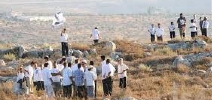 مستوطنون يهاجمون مدرسة بورين جنوب نابلس