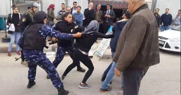 بعد استنكار واسع.. لجنة تحقيق في احداث المحكمة برام الله