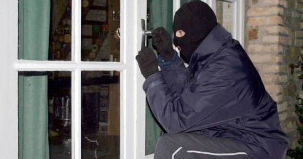 سطو على منزل مواطن وسرقة 70 ألف دينار