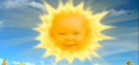 بالصور.. هل تذكرون طفلة الشمس في «تيليتابيز»؟ هكذا أصحبت اليوم