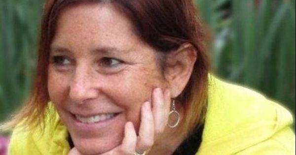 امرأة تبحث عن زوجة جديدة لزوجها، والسبب 