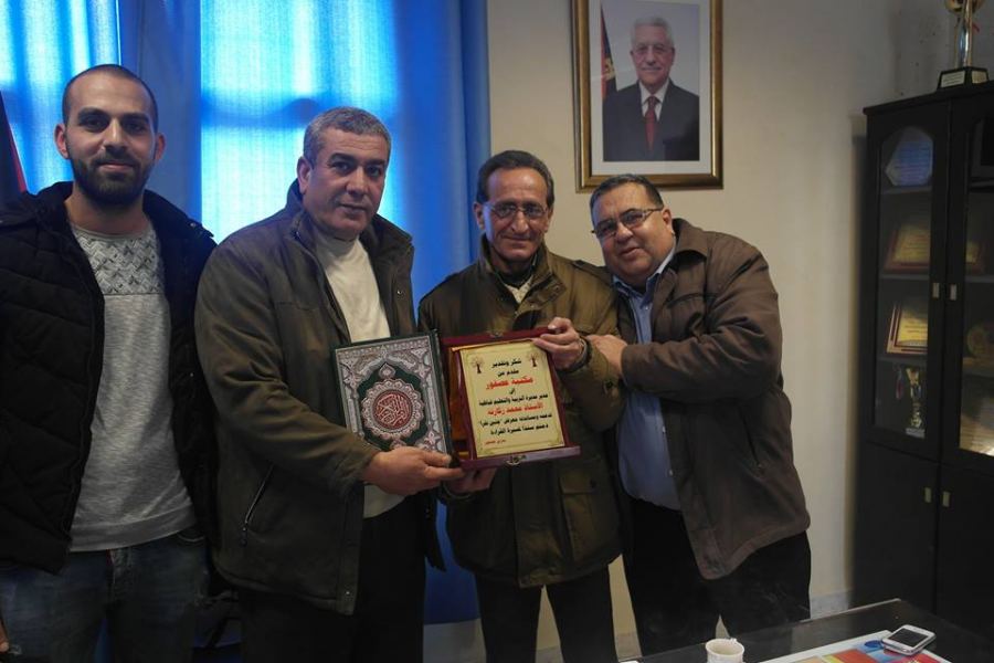 مكتبة عصفور تكرم تربية قباطية لإنجاحها معرض الكتاب ” جنين تقرأ “