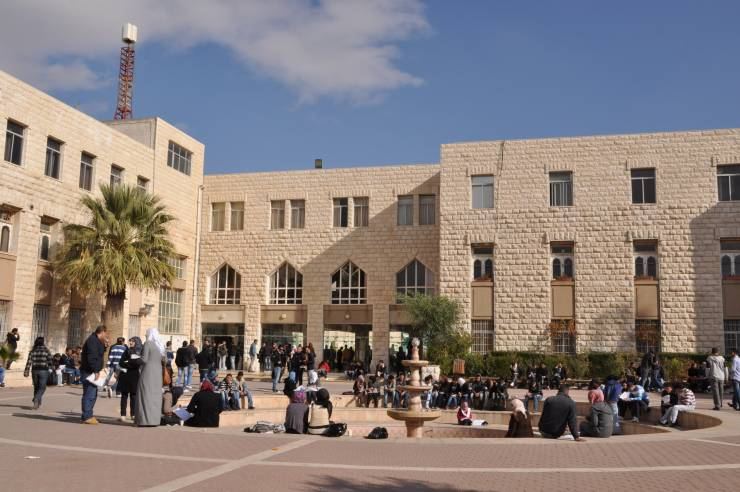 رد جامعة القدس على قرار التربية بخصوص شهادات مراكز دورا و الزبابدة 