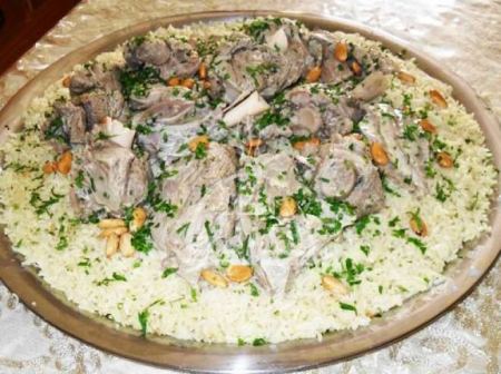  لا تصدق ما يقال عن 'المنسف الأردني'