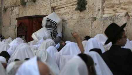 توتر يسود القدس بسبب "قرابين الفصح"
