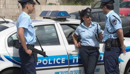 اسرائيل ستحرر مخالفات للسائقين الفلسطينيين بالضفة