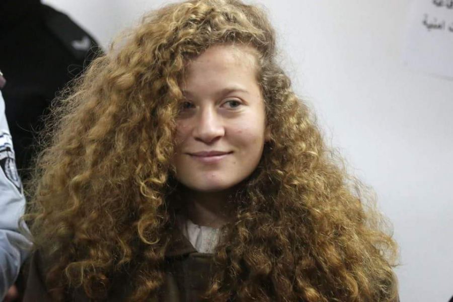 الأسيرة عهد التميمي تستعد لتقديم امتحان الثانونية العامة