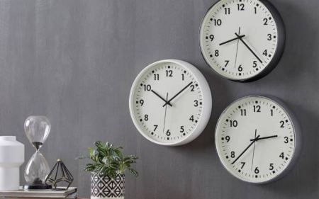  الحكومة تعلن موعد العمل بالتوقيت الصيفي