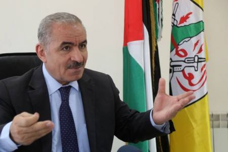 اشتية: عرض التشكيلة الوزارية على الرئيس الاسبوع المقبل