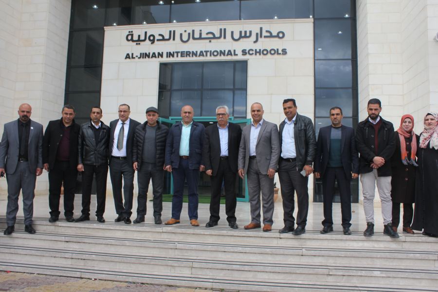 محافظ جنين يتفقد سير العملية التعليمية في مدارس وروضة الجنان الدولية