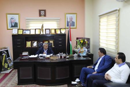قلقيلية:" لقاء مع وفد من شركة المشرق للتأمين"