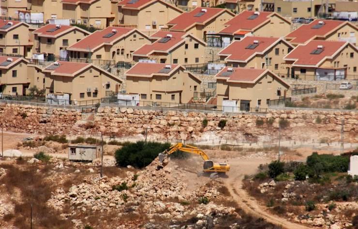 الاحتلال سيصادق على 1400 وحدة استيطانية بالضفة