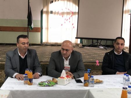محافظ جنين يطلع على الاجراءات الوقائية للجنة طوارئ بلدية يعبد