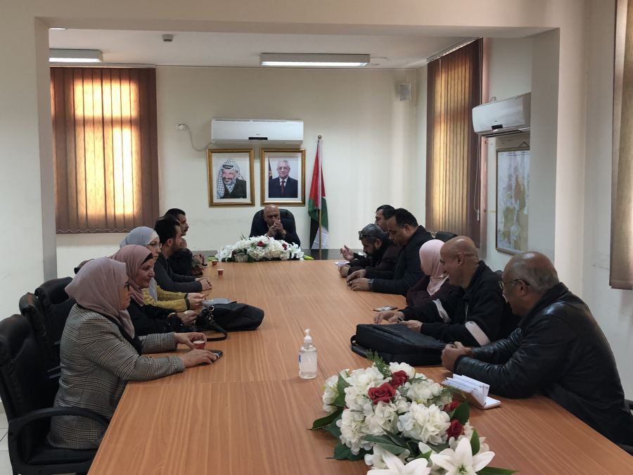 الرجوب يطلع على مبادرة نقابة الاخصائيين النفسيين والاجتماعيين بتقديم الارشادات النفسية للتعامل مع إجراءات الطوارئ للوقاية من فيروس كورونا
