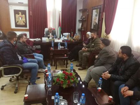 الرجوب يدعوا الجميع للالتزام التام بالإجراءات الوقائية