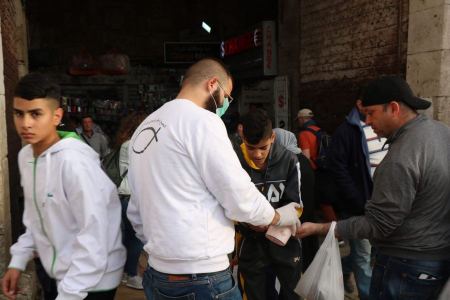 التجمع الوطني المسيحي يطلق حملة "وقاية من فيروس كورونا" في القدس