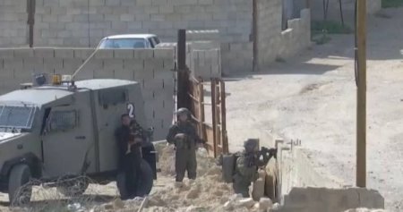 أريحا: وقفة في مخيم عقبة جبر للمطالبة باسترداد جثامين الشهداء