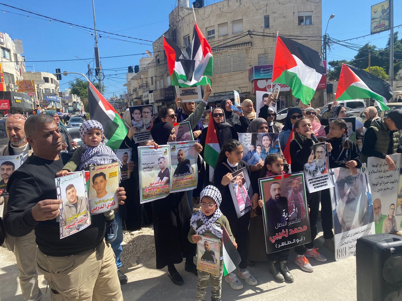 وقفة دعم للمعتقلين في جنين