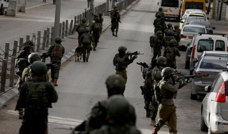 "الخارجية": إسرائيل تحول الضفة إلى ثكنة عسكرية للتنكيل بشعبنا وتضليل العالم بأنها مُستهدفة