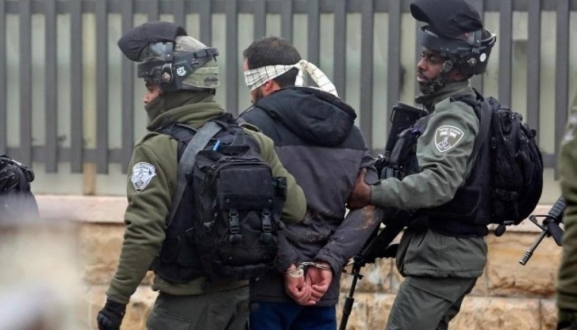 الاحتلال يعتقل شابين من العيسوية شمال القدس
