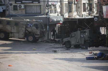 قوات الاحتلال تشدد إجراءاتها العسكرية في محيط نابلس 