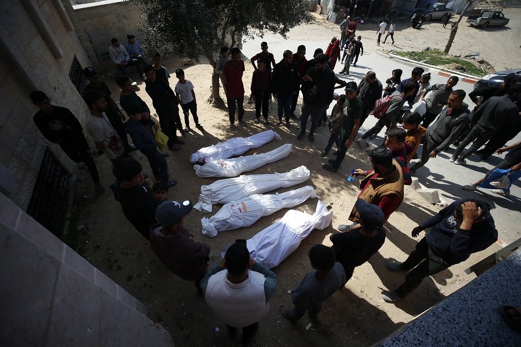 الاحتلال يطالب بإخلاء مناطق شمال وجنوب قطاع غزة