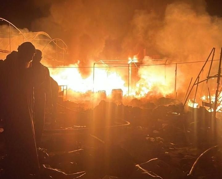 8 شهداء في قصف إسرائيلي لمنزل وخيام نازحين غرب خان يونس