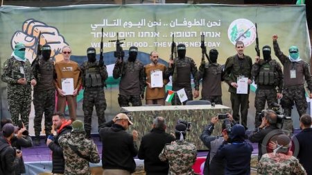 "هدنة العيد" ..مفاوضات مكثفة في الدوحة تصطدم بتعنت اسرائيلي 