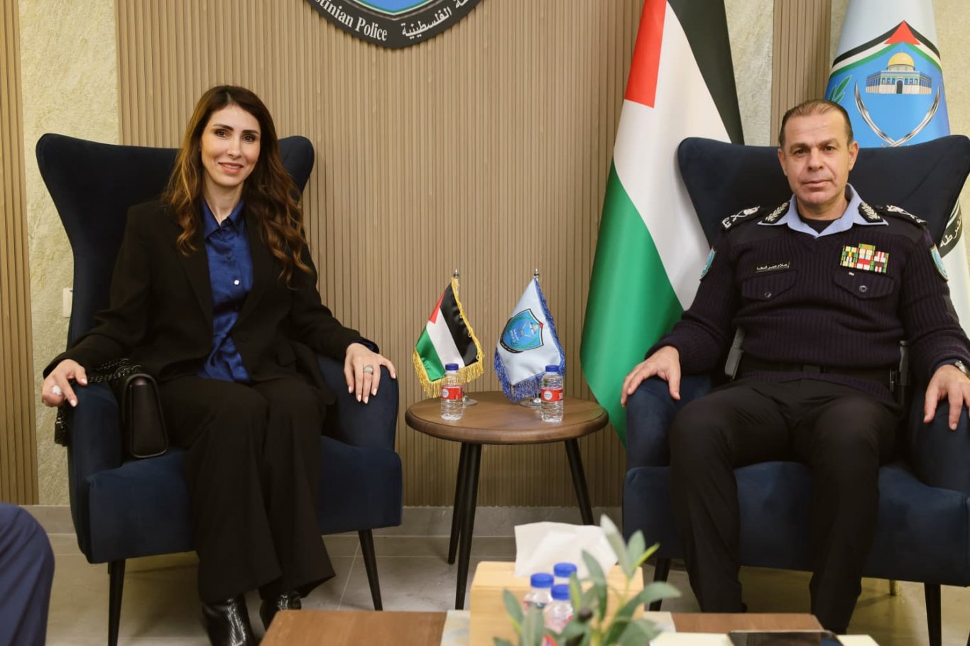 اللواء علام السقا والدكتورة إيناس العطاري يبحثان سبل تعزيز العلاقة والتعاون بين الشرطة ووزارة العمل بما يحقق أفضل الخدمات للمواطنين