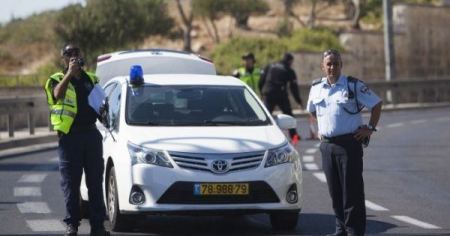 بيت لحم: إصابة مواطن اثر إنقلاب مركبته بعد مطاردة شرطة الاحتلال