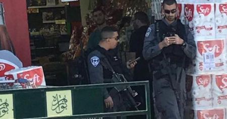 القدس: قوات الاحتلال تقتحم محلاً تجارياً