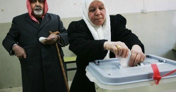 الفصائل تتراجع عن تعهداتها تجاه تمثيل المرأة في القوائم