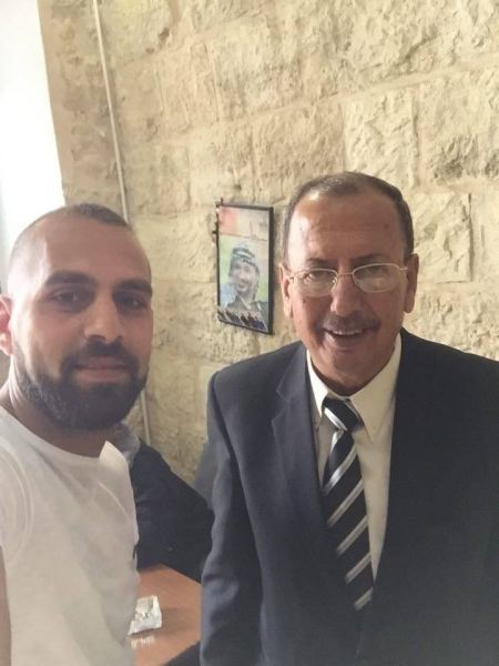 وكيل وزارة الثقافة الشاعر صالح يفتتح معرض الكتاب لمكتبة عصفور في رام الله