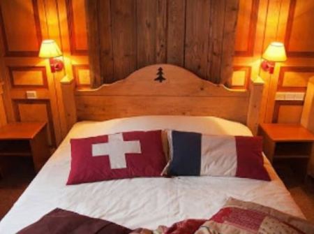 فندق غريب.. رؤوس زبائنه تنام في بلد وأقدامهم ببلد آخر!