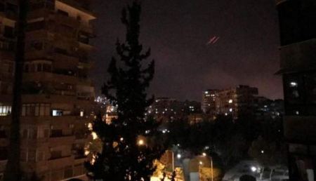 دمشق: تصدينا للعدوان وأسقطنا 13 صاروخا