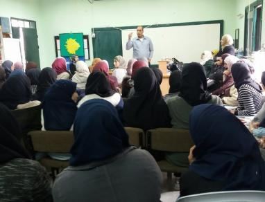  الشرطة تنظم محاضرة حول الجرائم الالكترونية وسلبيات الانترنت في جنين