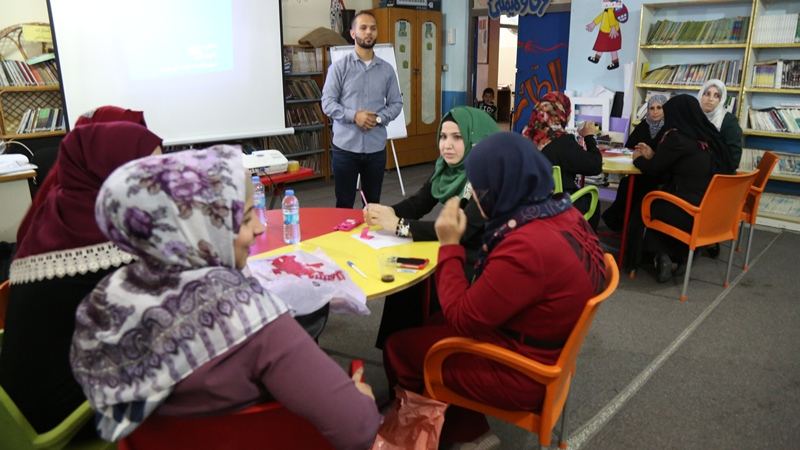 مركز شؤون المرأة يختتم حلقات نقاش توعوية في قضايا العنف المبني على النوع الاجتماعي