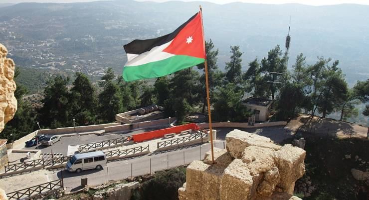 إنتربول فلسطين يتسلم مطلوب للنيابة العامة من إنتربول المملكة الأردنية الهاشمية