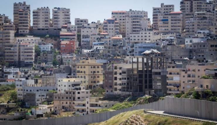  الكشف عن تفاصيل لقاء إسرائيلي فلسطيني بشأن ‘كفر عقب’