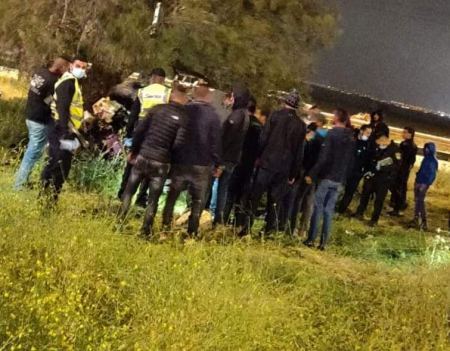 مصرع شقيقين بحادث إنقلاب مركبة داخل أراضي ال48