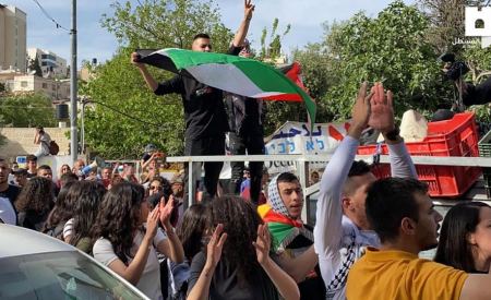 مسيرة ووقفة في مخيم جنين للمطالبة باسترداد جثامين الشهداء المحتجزة