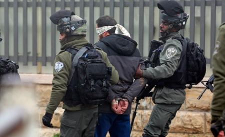 الاحتلال يعتقل صحفية وصحفي على حاجز عسكري شمال رام الله