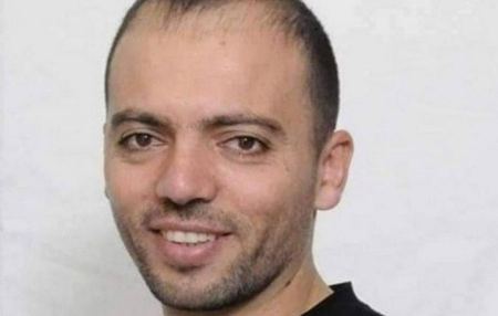 نقل الأسير المضرب عواودة إلى المستشفى بعد تدهور وضعه الصحي