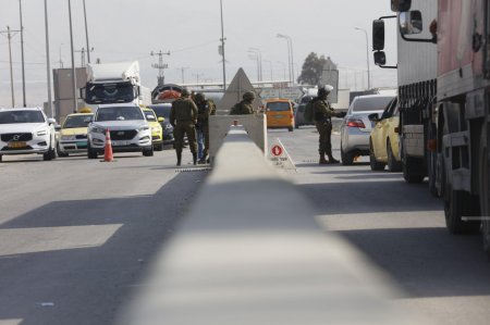 الاحتلال يطلق النار على مواطن قرب حاجز قلنديا العسكري