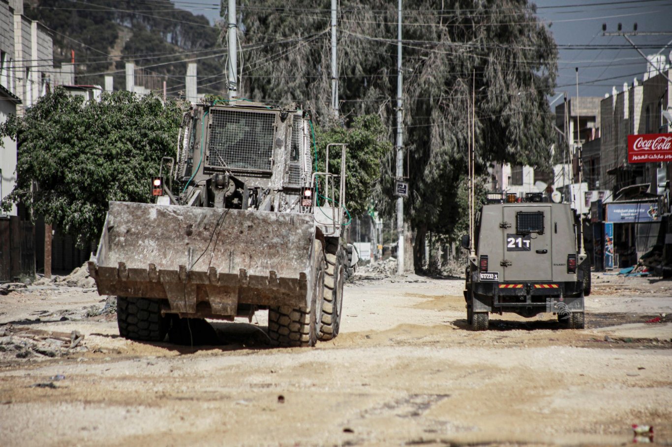 الاحتلال ينسف منزلا في مخيم نور شمس شرق طولكرم