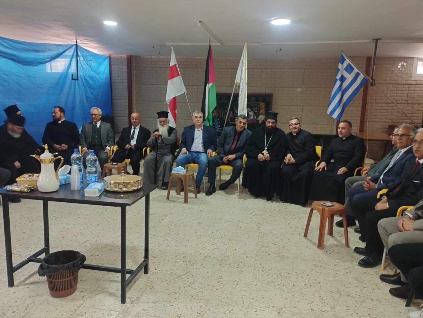 دعيبس يشارك في تهاني عيد الفصح المجيد في قاعة رقاد السيدة العذراء في الزبابدة