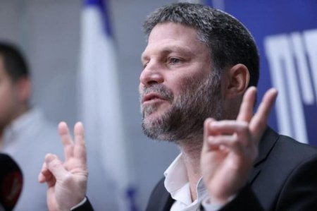 سموتريتش يهدد مجددا بإسقاط الحكومة