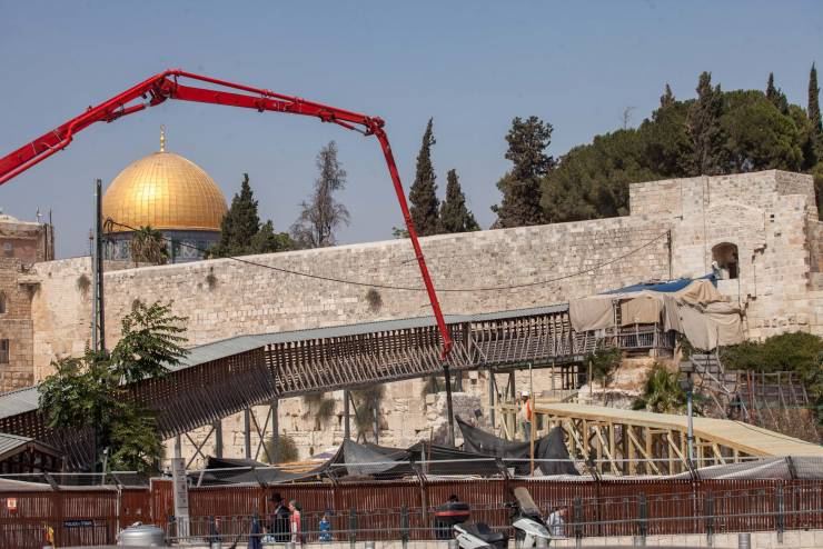 اليوم..التصويت على خطة لتهويد القدس