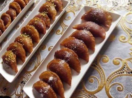 اليكم أسهل طريقة لعمل عجينة القطايف في رمضان